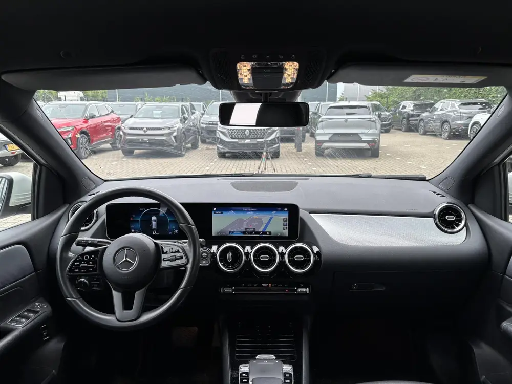 Mercedes-Benz B-Klasse 180 Business Solution uit 2019, foto 3