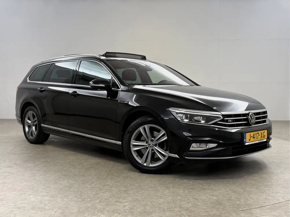 Volkswagen Passat 1.5 TSI R-Line | Virtual | Camera | IQ Lig uit 2020, foto 12
