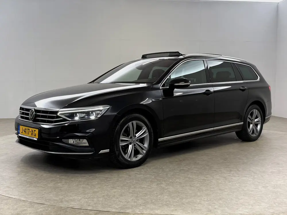 Volkswagen Passat 1.5 TSI R-Line | Virtual | Camera | IQ Lig uit 2020, foto 6