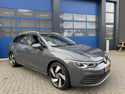 Volkswagen Golf Variant 1.5 eTSI 131pK Automaat/ App-Connect uit 2021