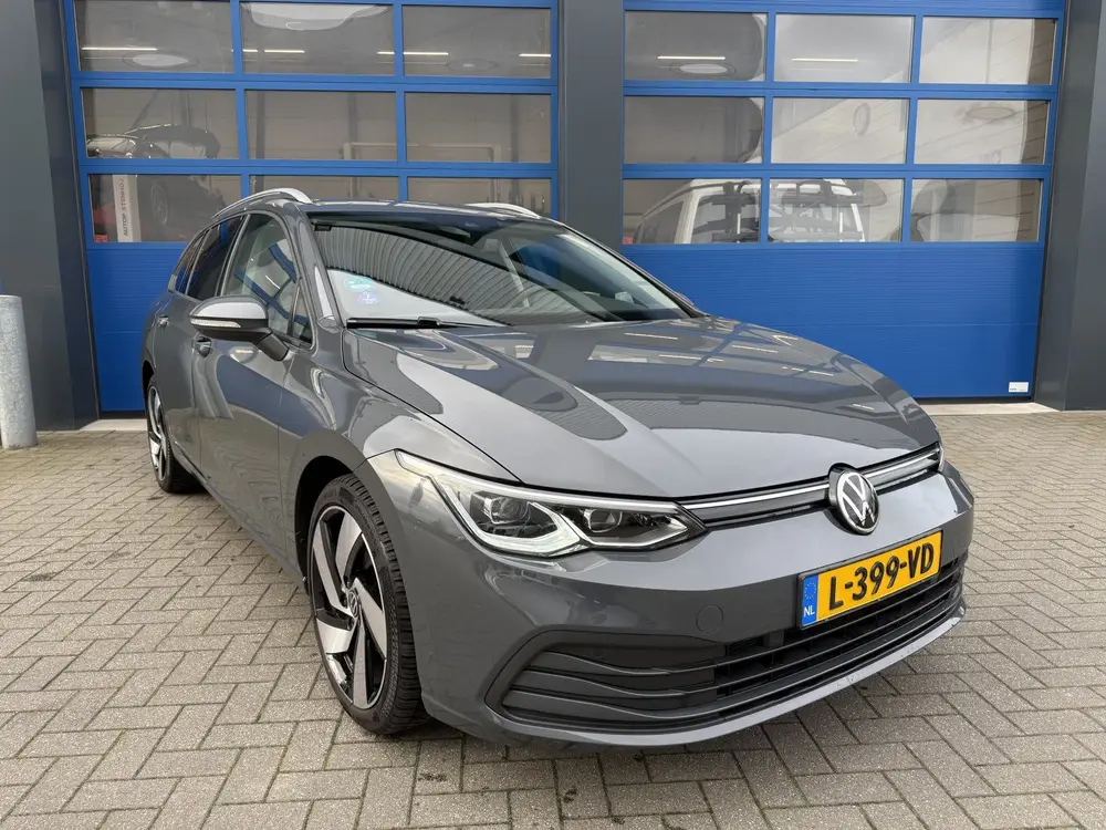 Volkswagen Golf Variant 1.5 eTSI 131pK Automaat/ App-Connect uit 2021, foto 2