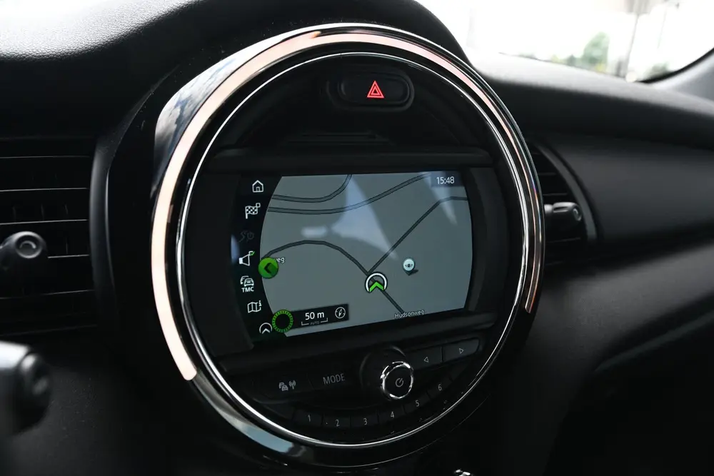 Mini Hatchback One uit 2019, foto 6