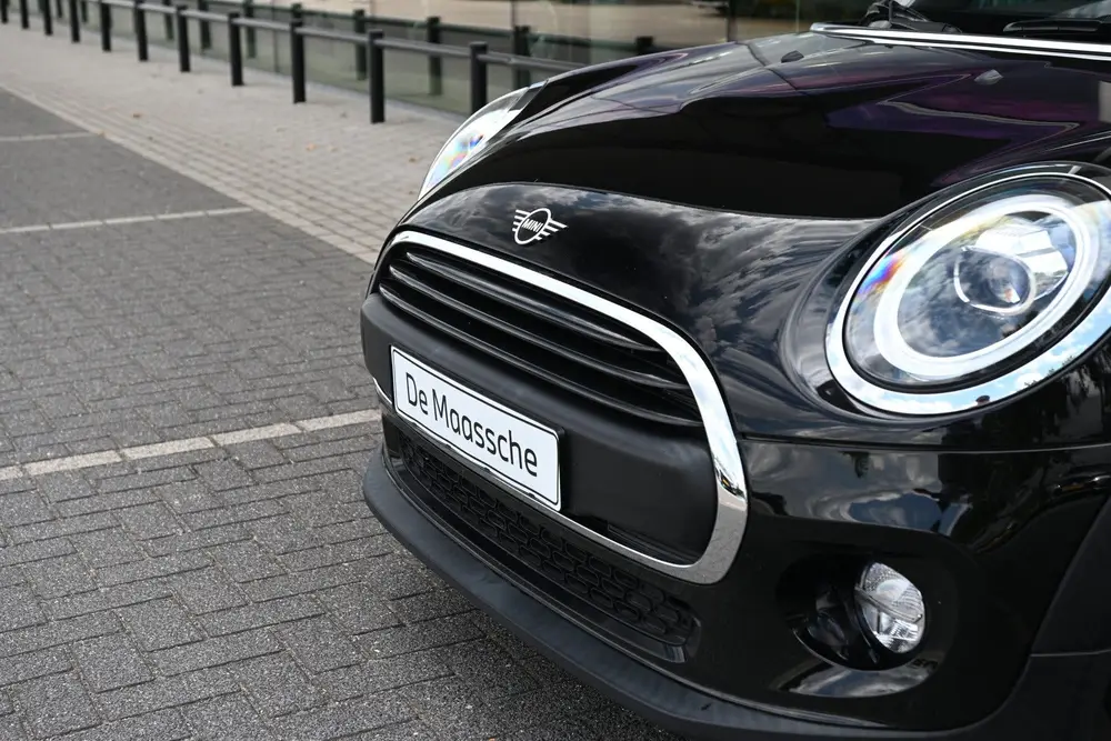 Mini Hatchback One uit 2019, foto 7