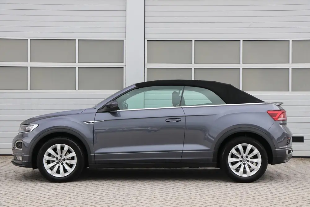 Volkswagen T-Roc Cabrio 1.5 TSI 150pk DSG R-Line | App Conne uit 2021, foto 14