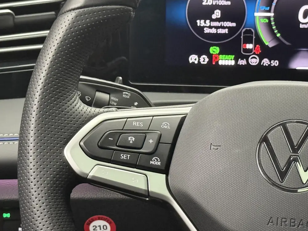 Volkswagen Tiguan 1.5 eHybrid R-Line Edition Panoramadak, Tr uit 2025, foto 11
