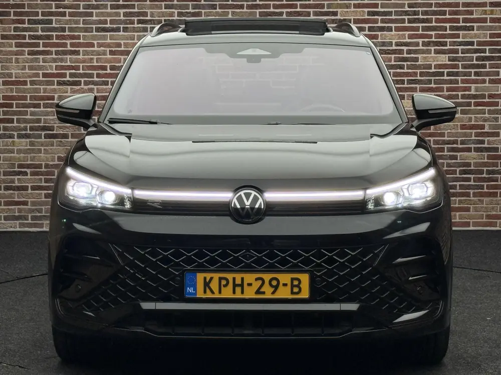 Volkswagen Tiguan 1.5 eHybrid R-Line Edition Panoramadak, Tr uit 2025, foto 7