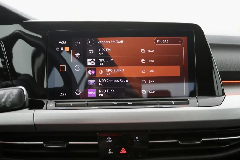 Volkswagen Golf 1.0 eTSI Life blauw automaat uit 2020, foto 20