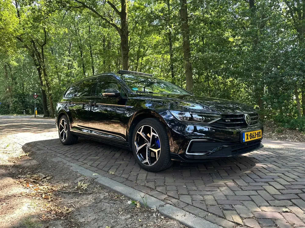 Volkswagen Passat Variant Passat GTE | Pano | Dynaudio | HUD | 360° | DCC | Trekhaak uit 2020, foto 6