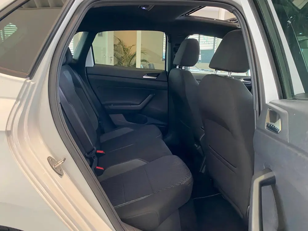 Volkswagen Polo 1.5 TSI 2x R-line 17" Pano Virtual LED uit 2020, foto 18