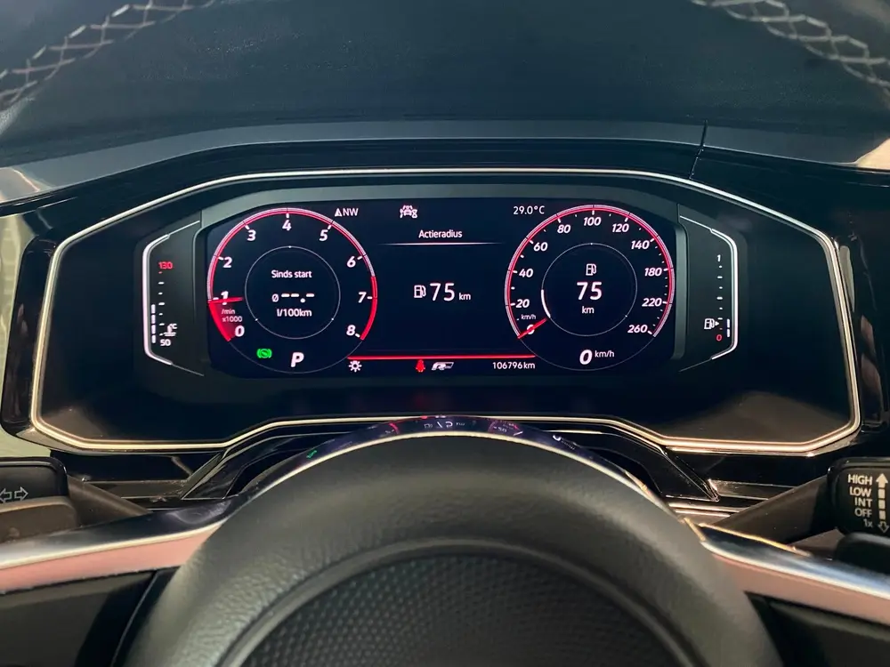 Volkswagen Polo 1.5 TSI 2x R-line 17" Pano Virtual LED uit 2020, foto 3