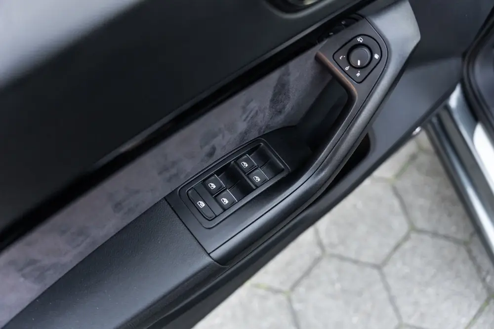 Cupra Ateca 2.0 TSI 4DRIVE PANO BEATS VIRTUAL TREKHAAK uit 2019, foto 14