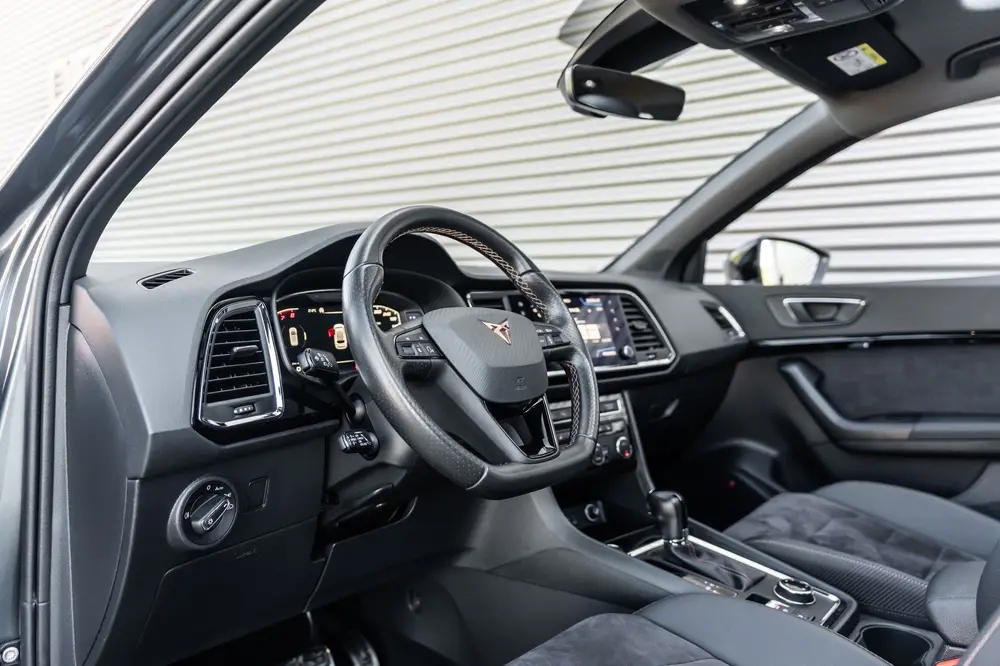 Cupra Ateca 2.0 TSI 4DRIVE PANO BEATS VIRTUAL TREKHAAK uit 2019, foto 18