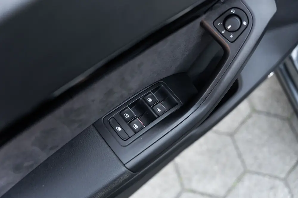 Cupra Ateca 2.0 TSI 4DRIVE PANO BREMBO BEATS VIRTUAL CAMERA uit 2019, foto 12