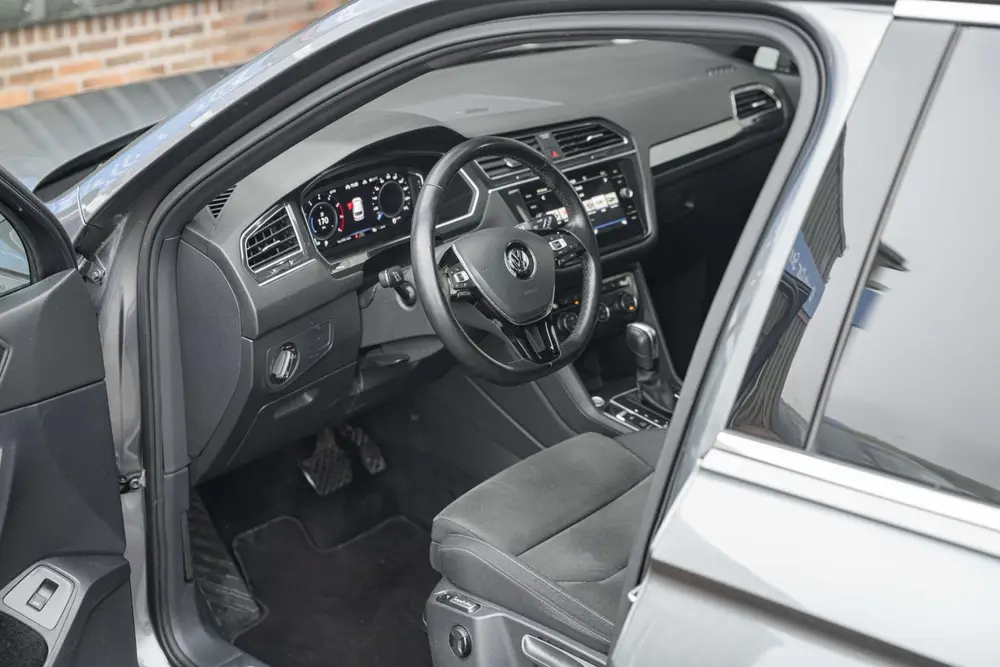 Volkswagen Tiguan Allspace 1.5 TSI Highline Business R 7p. uit 2021, foto 10