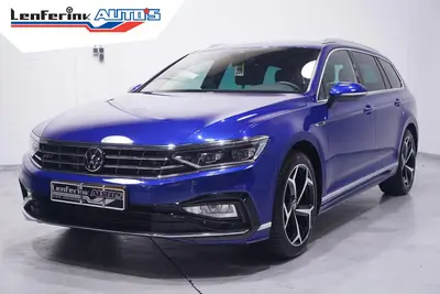 Volkswagen Passat Variant 1.5 TSI R-Line Business + NAP IQ.L uit 2022