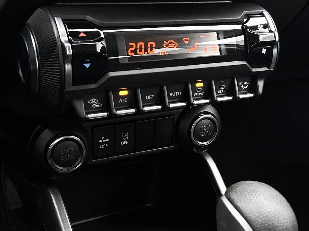 Suzuki Ignis 1.2 Smart Hybrid Style uit 2024, foto 10