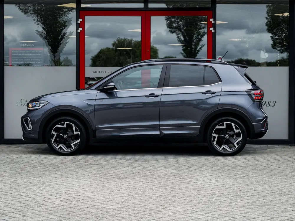 Volkswagen T-Cross 1.5 TSI R-Line Edition | IQ Light | Matri uit 2025, foto 6