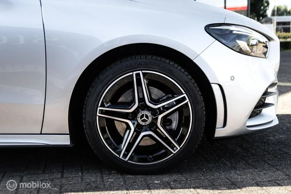 Mercedes-Benz B-Klasse 250 e Business Solution AMG Limited uit 2021, foto 8