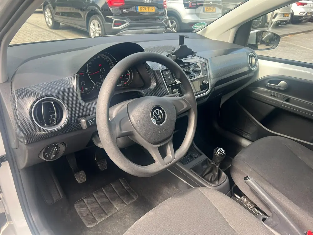 Volkswagen Up! 1.0 Airco, stoelverw, elek ramen (bj 2022) uit 2022, foto 2