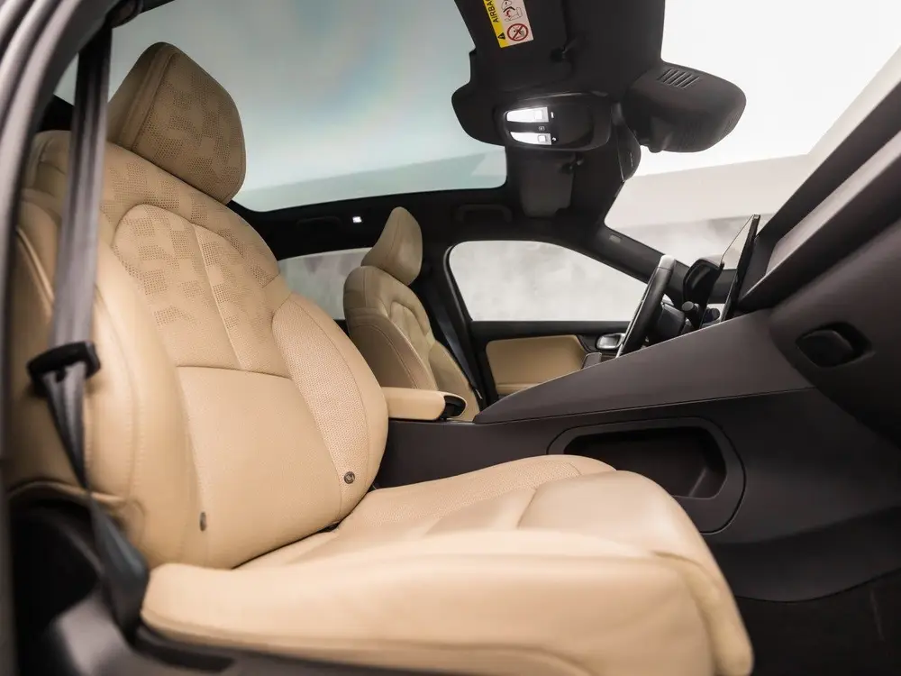 Polestar 2 Long Range Dual Motor Launch Edition 78kWh 408Pk uit 2020, foto 8
