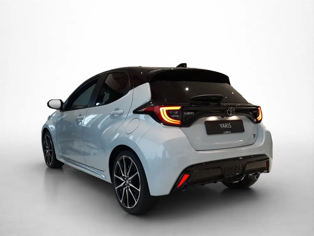 Toyota Yaris 1.5 Hybrid 130 GR Sport + (bj 2025 uit 2025, foto 7