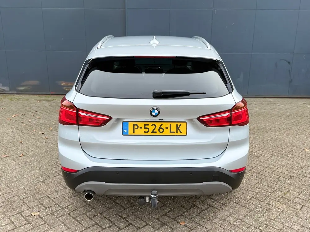 BMW X1 SDrive18i High Executive M-sport uit 2019, foto 9