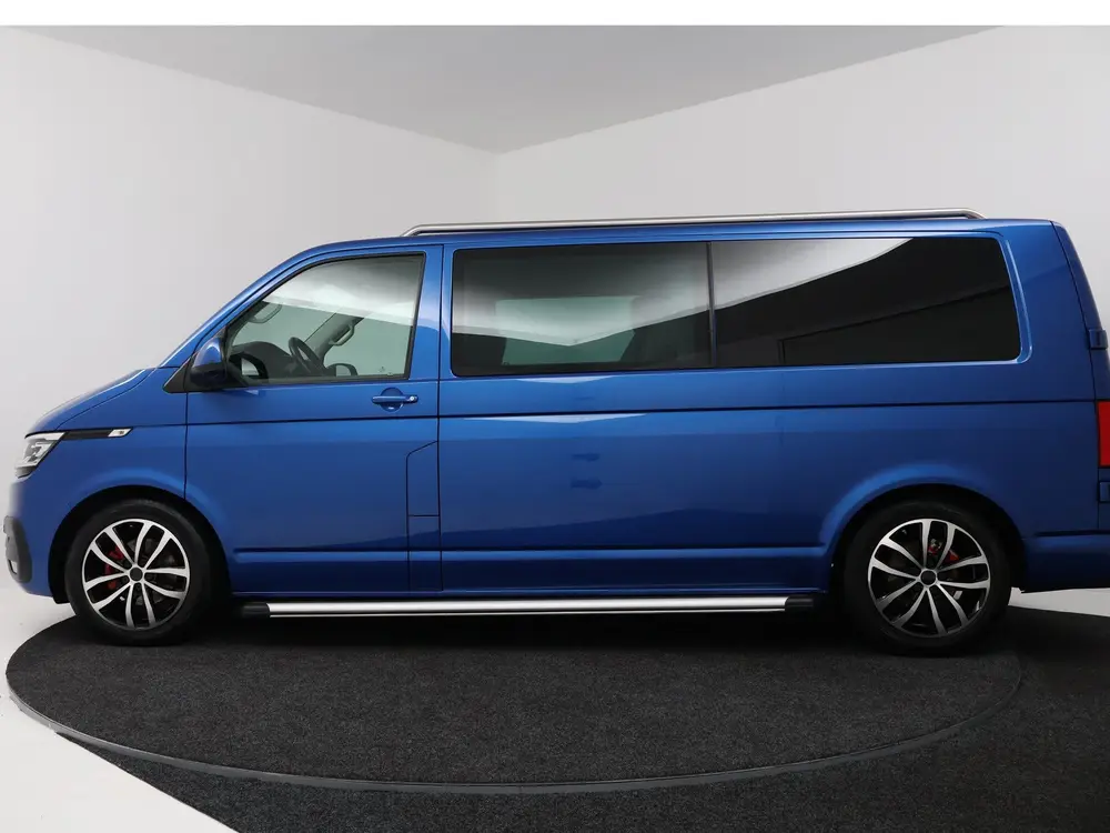 Volkswagen Transporter 2.0 TDI L2H1 30 DC uit 2020, foto 3