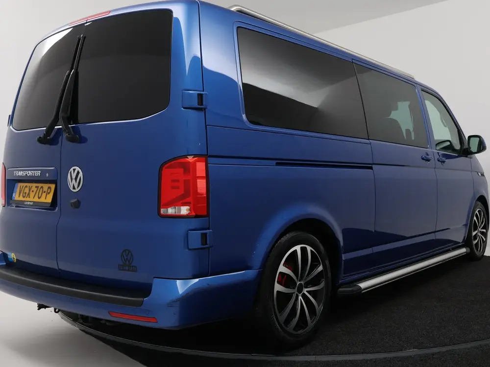 Volkswagen Transporter 2.0 TDI L2H1 30 DC uit 2020, foto 4