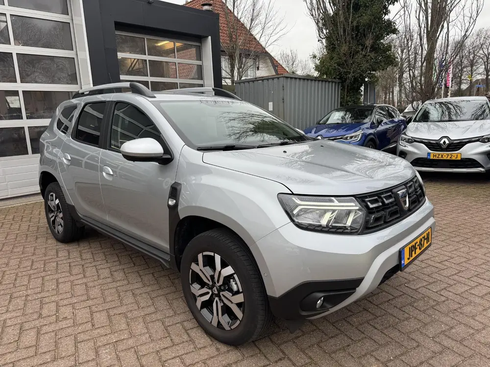 Dacia Duster 1.3 TCe 150pk EDC Prestige 14.297km uit 2022, foto 3