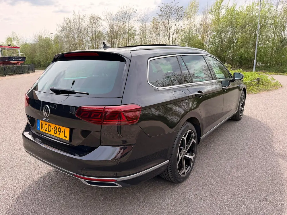 Volkswagen Passat Variant 1.4 TSI PHEV GTE PANO/DAK VIRTUAL uit 2022, foto 6