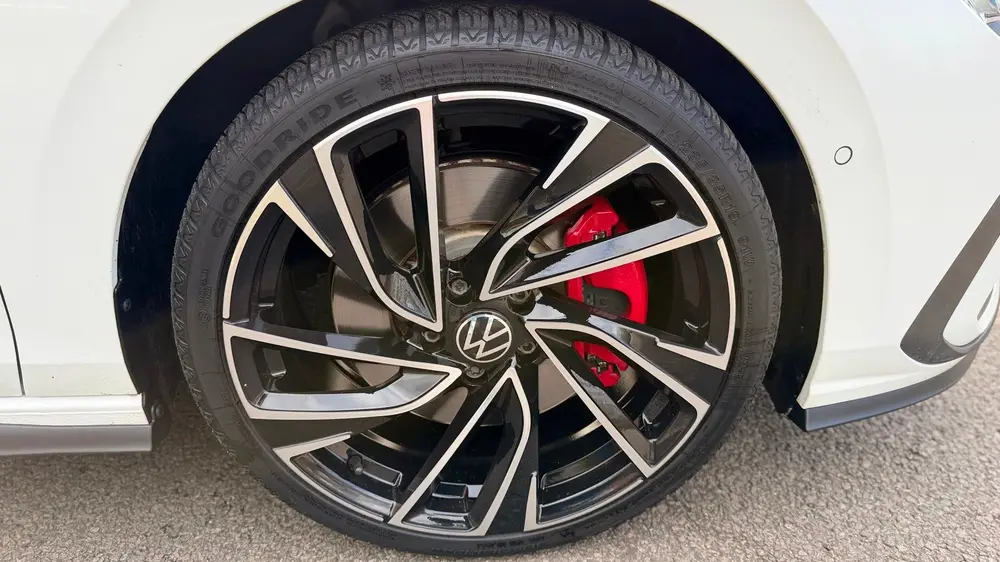 Volkswagen GOLF 2.0 TSI GTI Panoramadak Leer Stoelverwarming uit 2021, foto 19