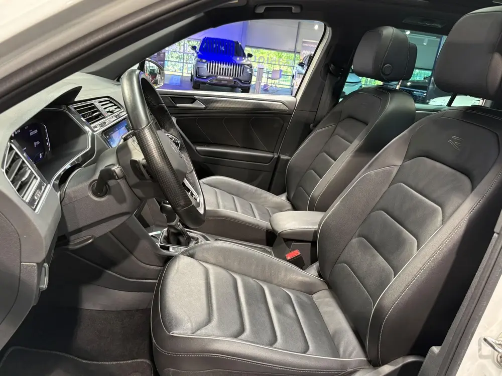 Volkswagen Tiguan 1.4 TSI eHybrid R-Line | Panoramadak | 360 uit 2023, foto 5