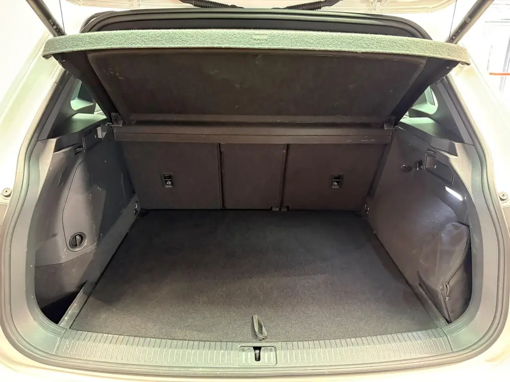 Volkswagen Tiguan 1.4 TSI eHybrid R-Line | Panoramadak | 360 uit 2023, foto 7