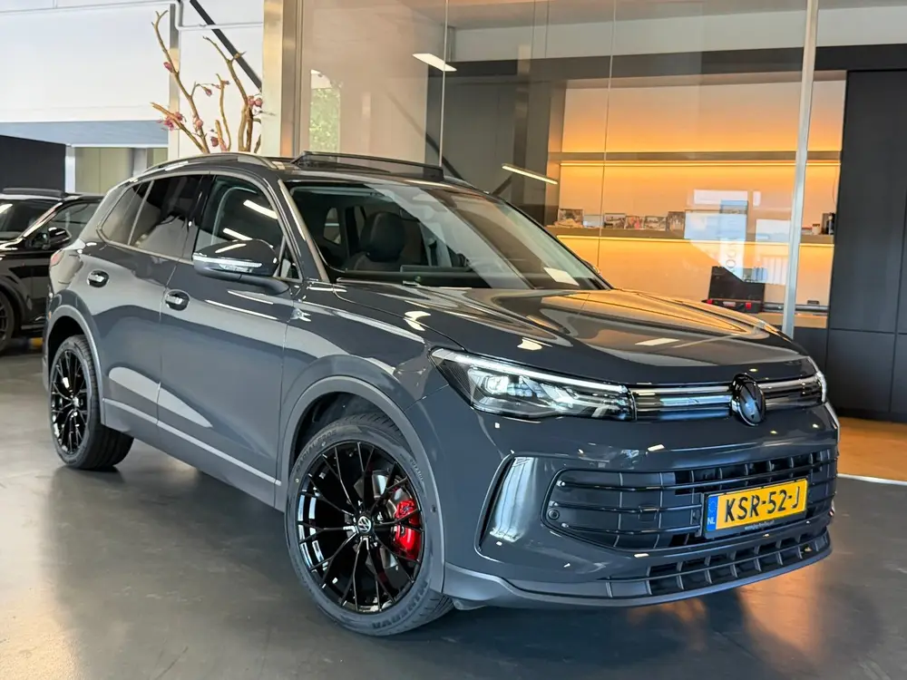 Volkswagen Tiguan 1.5 etsi Panorama Camera Led 1e eigenaar uit 2025, foto 14