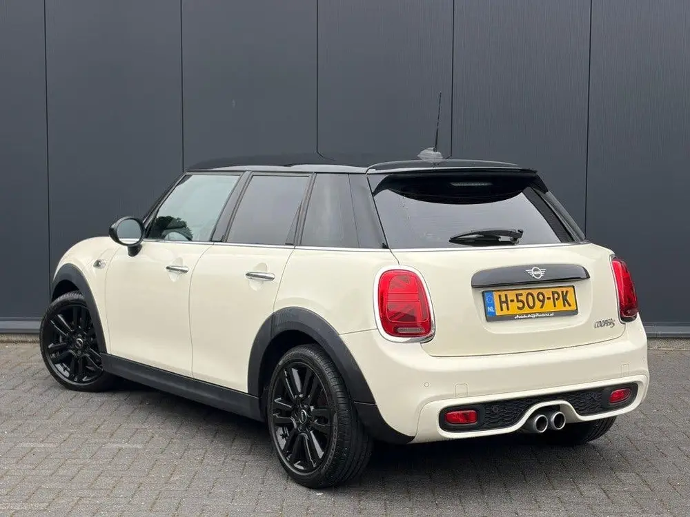 Mini Cooper S 2.0 192pk 5-Drs Automaat LED Navi Carplay uit 2019, foto 10