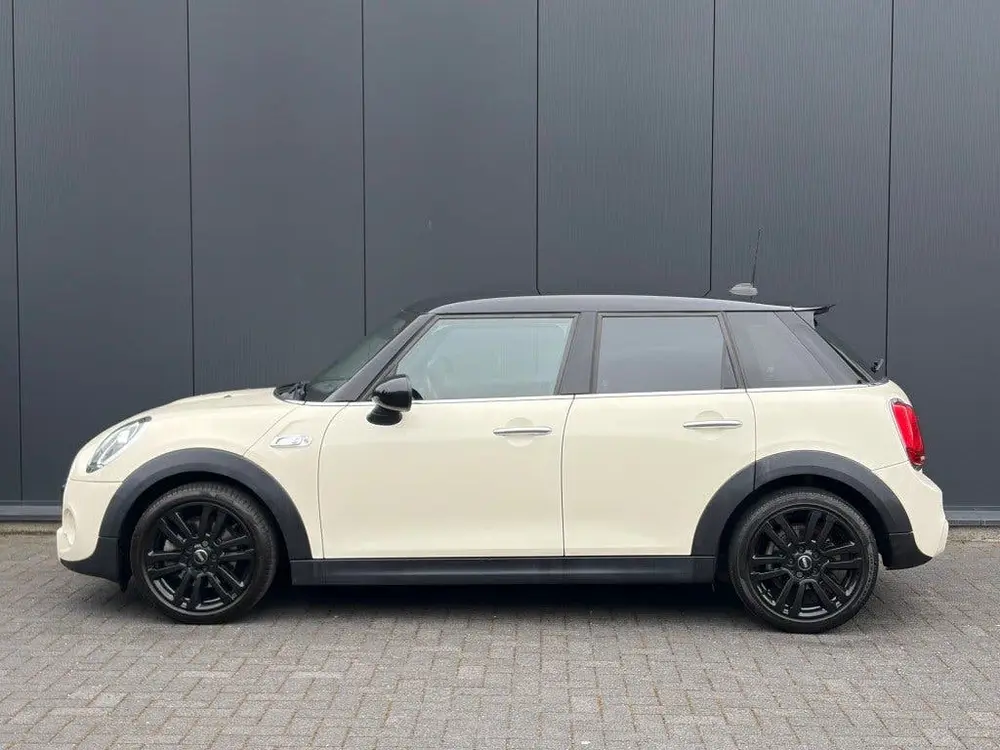 Mini Cooper S 2.0 192pk 5-Drs Automaat LED Navi Carplay uit 2019, foto 12