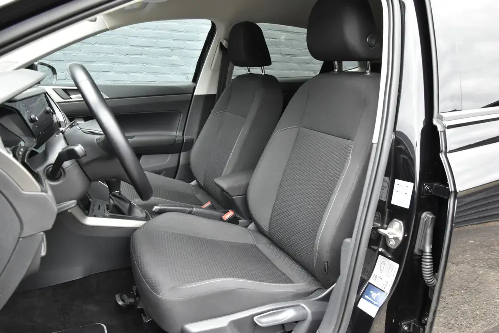Volkswagen Polo 1.0 TSI Comfortline Business uit 2021, foto 9