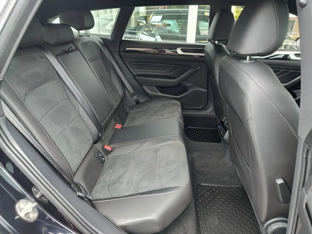 Volkswagen Arteon Shooting Brake 1.4 TSI eHYBRID R-LINE BUSI uit 2023, foto 10