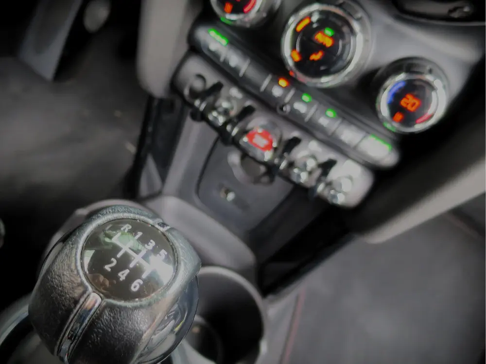 Mini Cooper 1.5 Chili F56 LCI LED uit 2019, foto 19