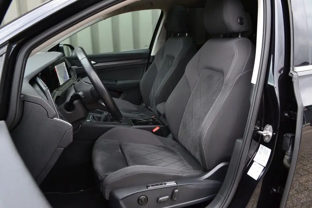 Volkswagen Golf 1.5 TSI 1st Edition IQ Light/Pano/ACC/Navi/M uit 2020, foto 8