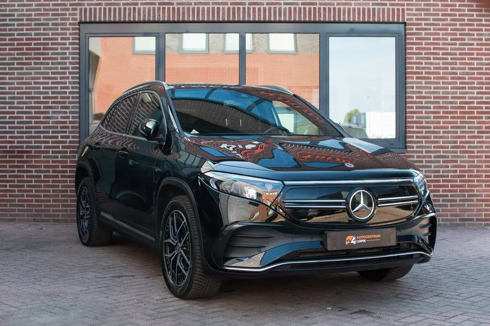 Mercedes-Benz EQA 250+ AMG Line 71 kWh uit 2023, foto 6