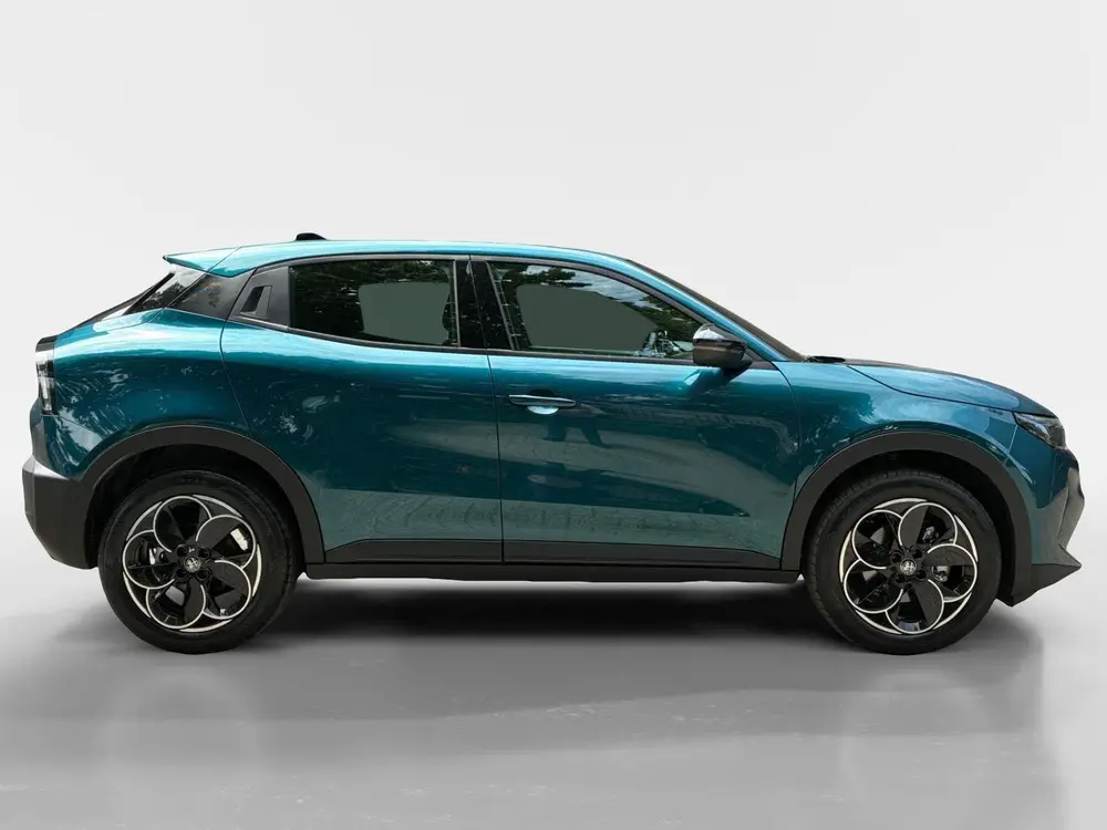 Alfa Romeo Junior Check uitvoering uit 2025, foto 4