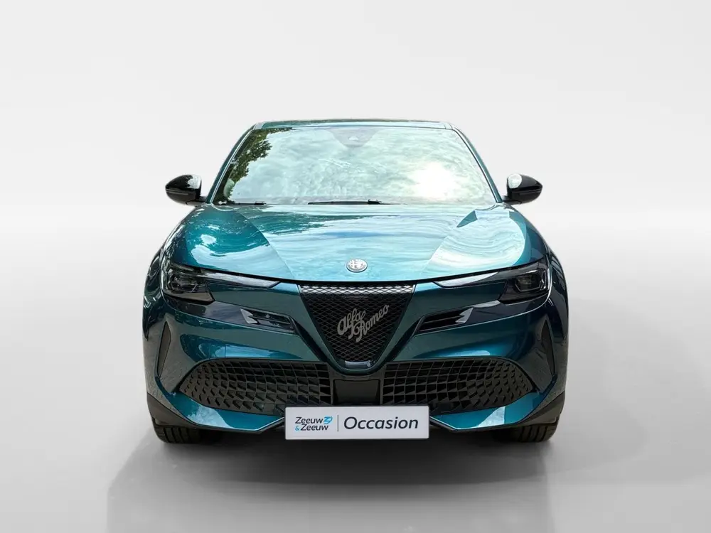 Alfa Romeo Junior Check uitvoering uit 2025, foto 7