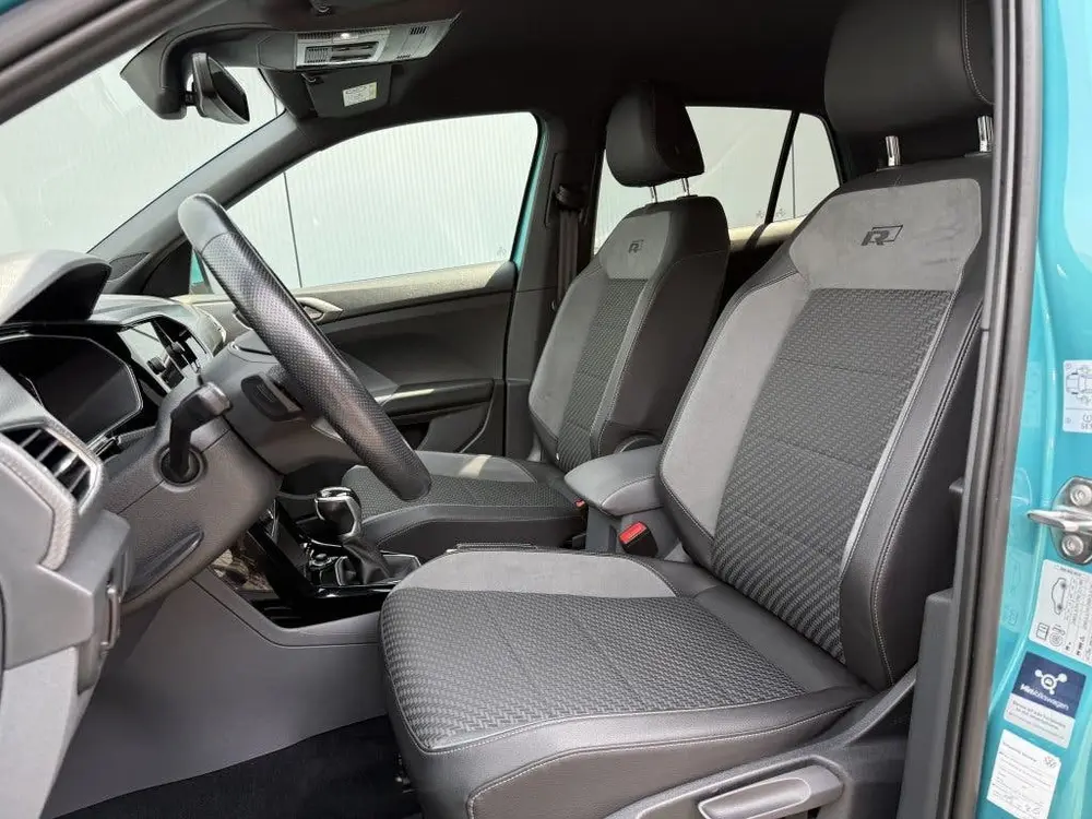 Volkswagen T-Cross 1.0 TSI Style R-Line AUTOMAAT VIRTUAL BEA uit 2019, foto 14