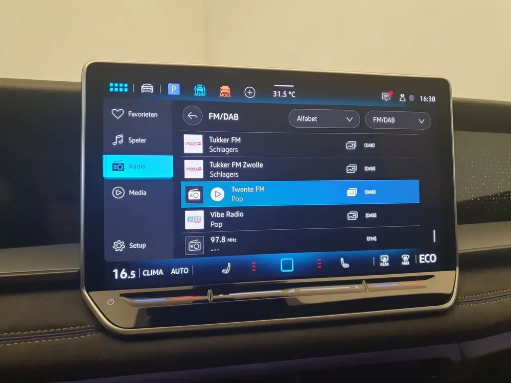 Volkswagen Tayron 1.5 eHybrid 204pk DSG/AUT R-Line Wegklapba uit 2025, foto 15