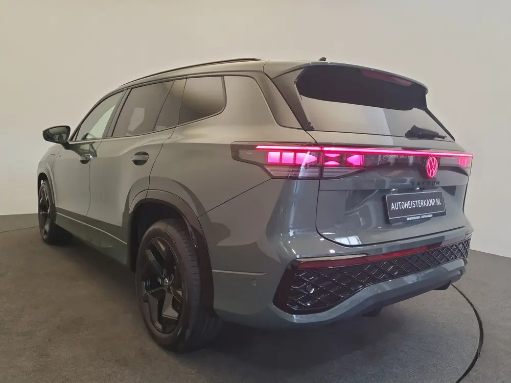 Volkswagen Tayron 1.5 eHybrid 204pk DSG/AUT R-Line Wegklapba uit 2025, foto 8