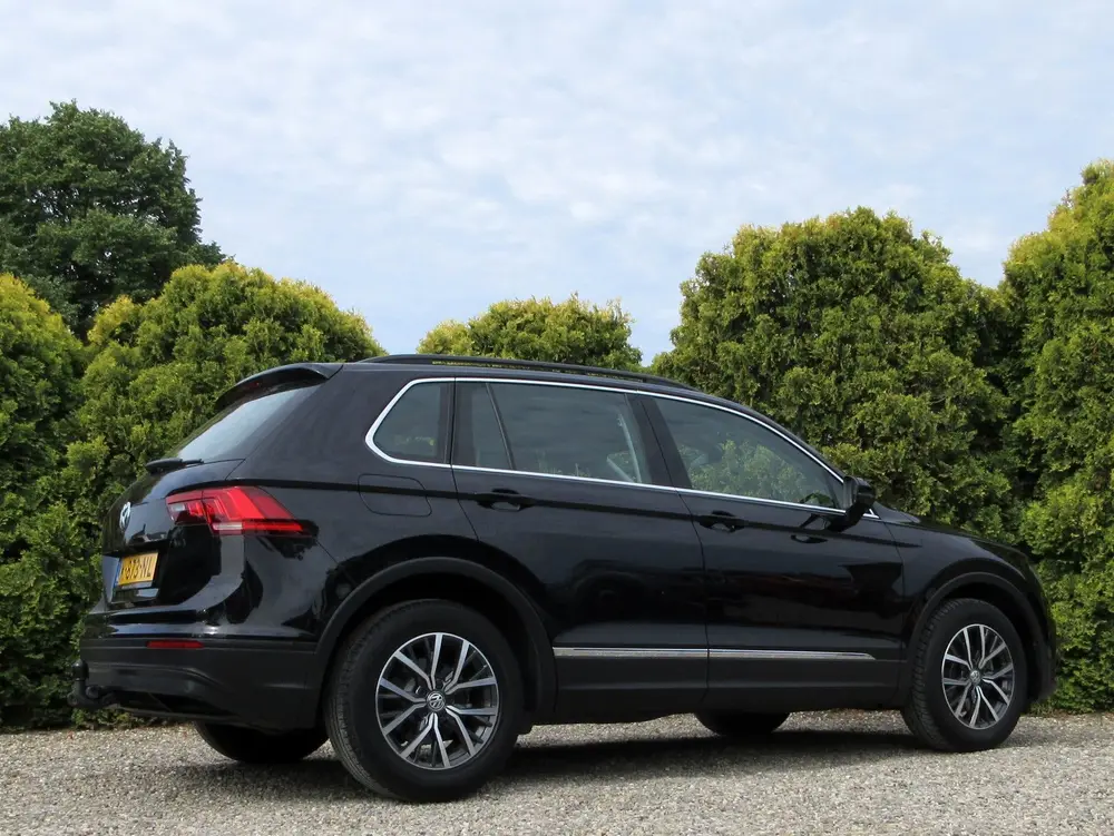 Volkswagen Tiguan 1.5 TSI Life Automaat * Trekhaak * LED * uit 2020, foto 6