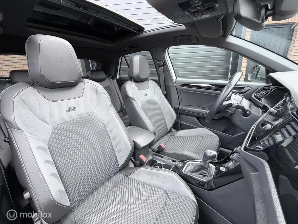 Volkswagen T-Roc 2.0 TSI 4Motion R Carplay Pano Akrapovic uit 2020, foto 20