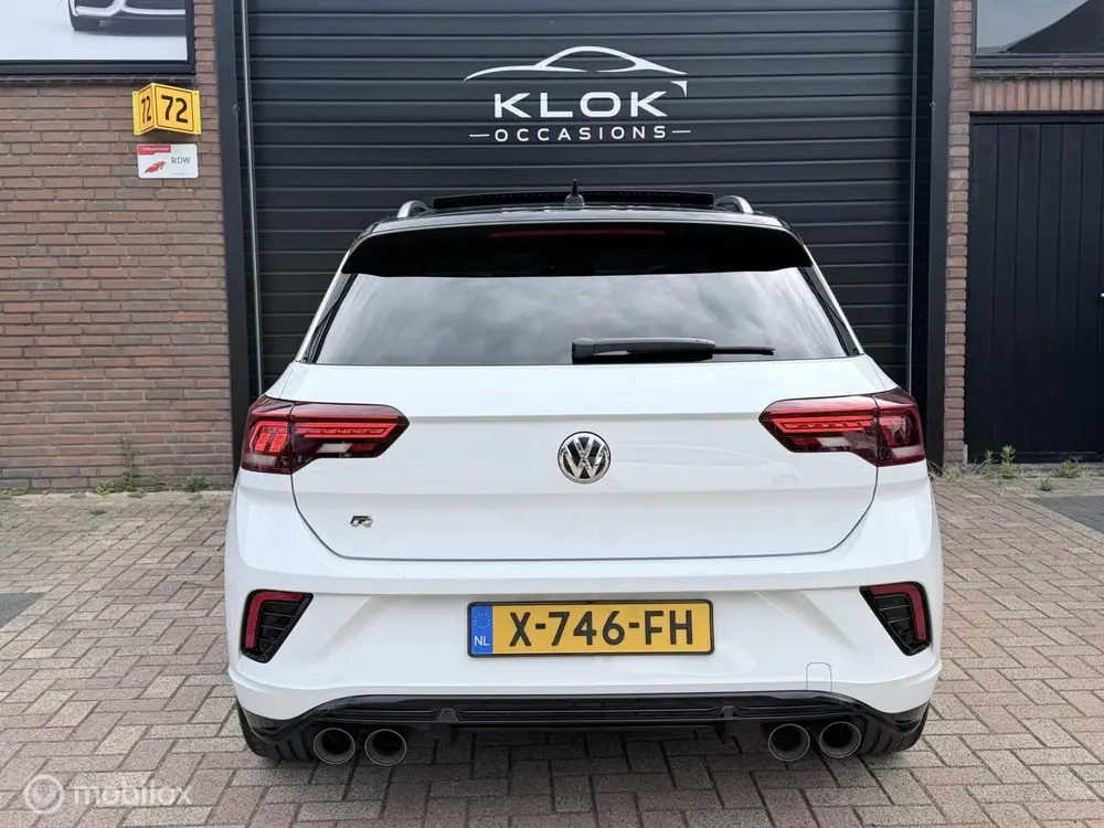 Volkswagen T-Roc 2.0 TSI 4Motion R Carplay Pano Akrapovic uit 2020, foto 6