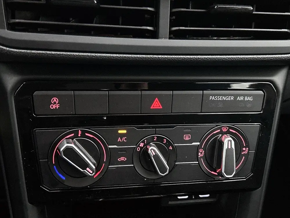 Volkswagen T-Cross 1.0 TSI Life Airco | Cruise control | Car uit 2021, foto 14